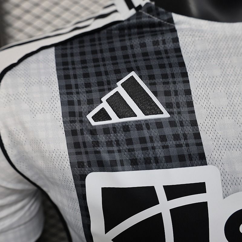 Maillot Domicile Newcastle United 2025/2026 - Version Joueur [Adulte]