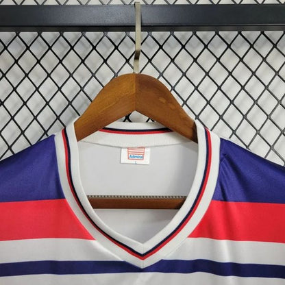 Retro England 1982 Home Fan