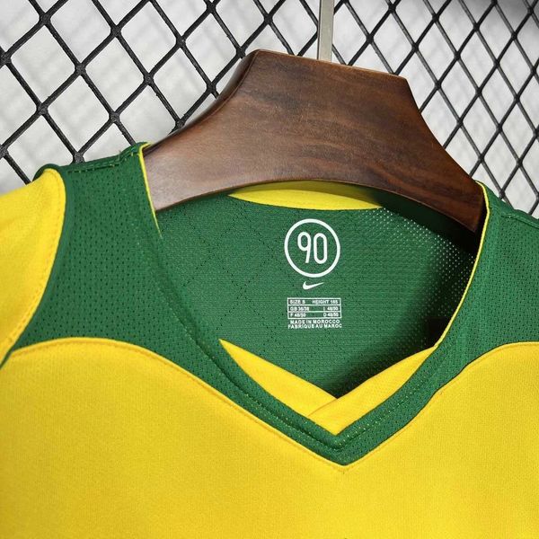 Retro Brazil 2004 Home Fan