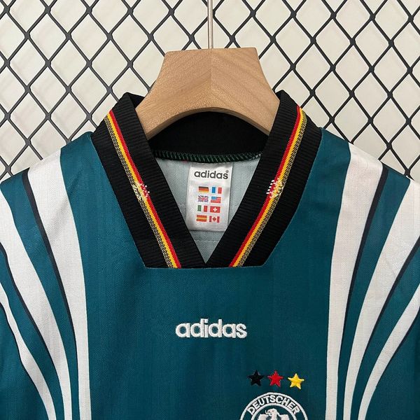 Aficionado retro de Alemania de 1996 (visitante)