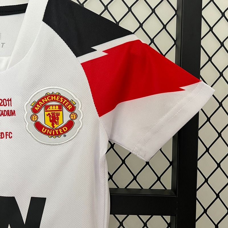 Manchester United 2010/2011 Visitante - Versión Fan [Niños]