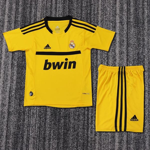 Real Madrid 2011/2012 Goalkeeper - Fan Version [Kids]