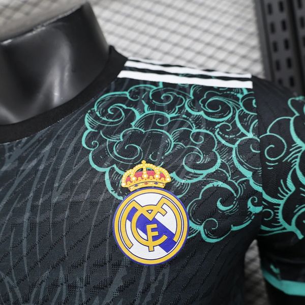Real Madrid 2025/2026 Special Edition - Player Version [Adult]