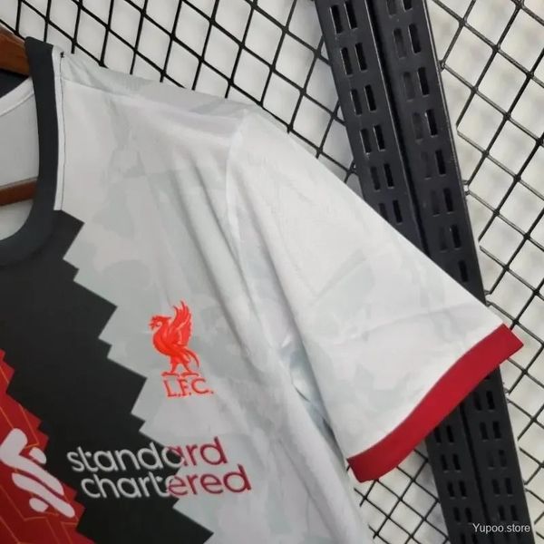Liverpool FC 2024-2025 Special Edition Fan