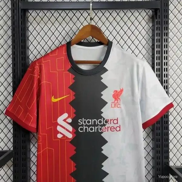 Liverpool FC 2024-2025 Special Edition Fan