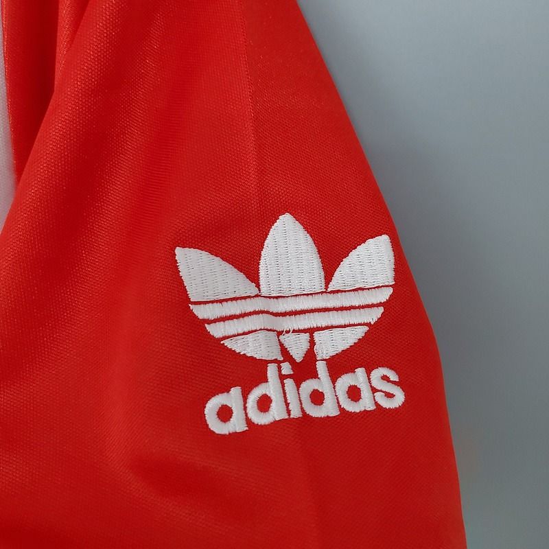 Manchester United 1985/1986 Domicile - Version Joueur [Adulte]