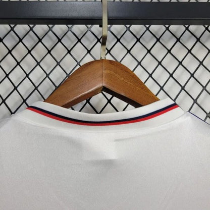 Retro England 1982 Home Fan