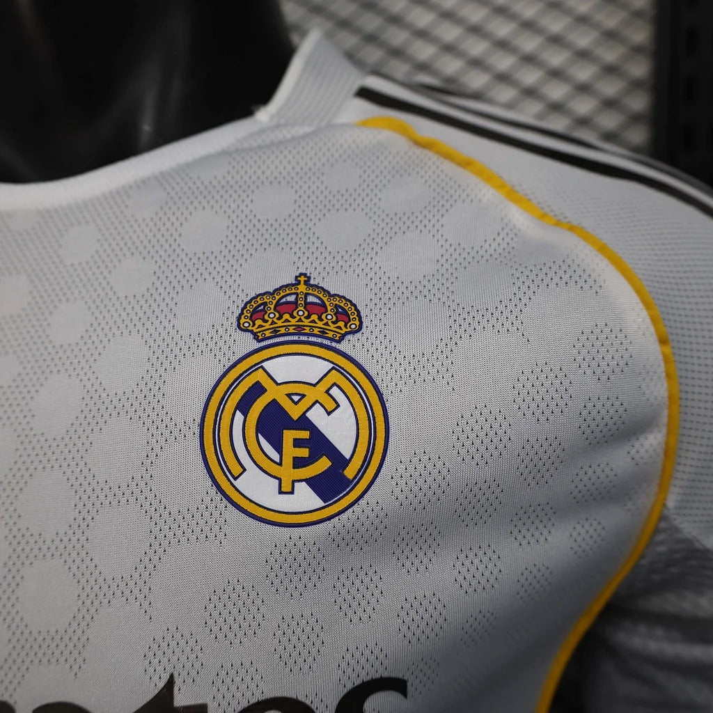 Real Madrid 2025/2026 Home Long Sleeve - Fan Version [Adult]