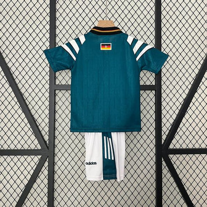 Aficionado retro de Alemania de 1996 (visitante)