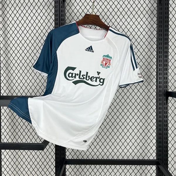 Retro Liverpool FC 2006-2007 Away Fan