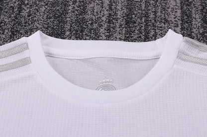 Real Madrid 2015/2016 Home Goalkeeper - Fan Version [Kids]