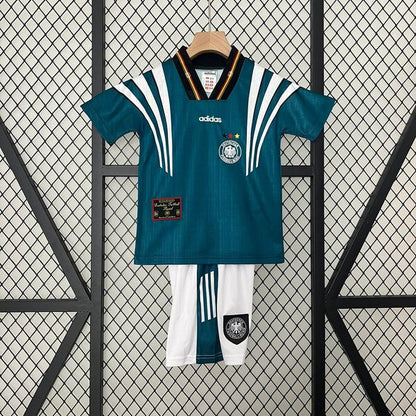 Aficionado retro de Alemania de 1996 (visitante)