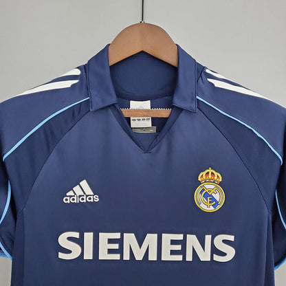 Real Madrid 2005/2006 Away - Fan Version [Adult]