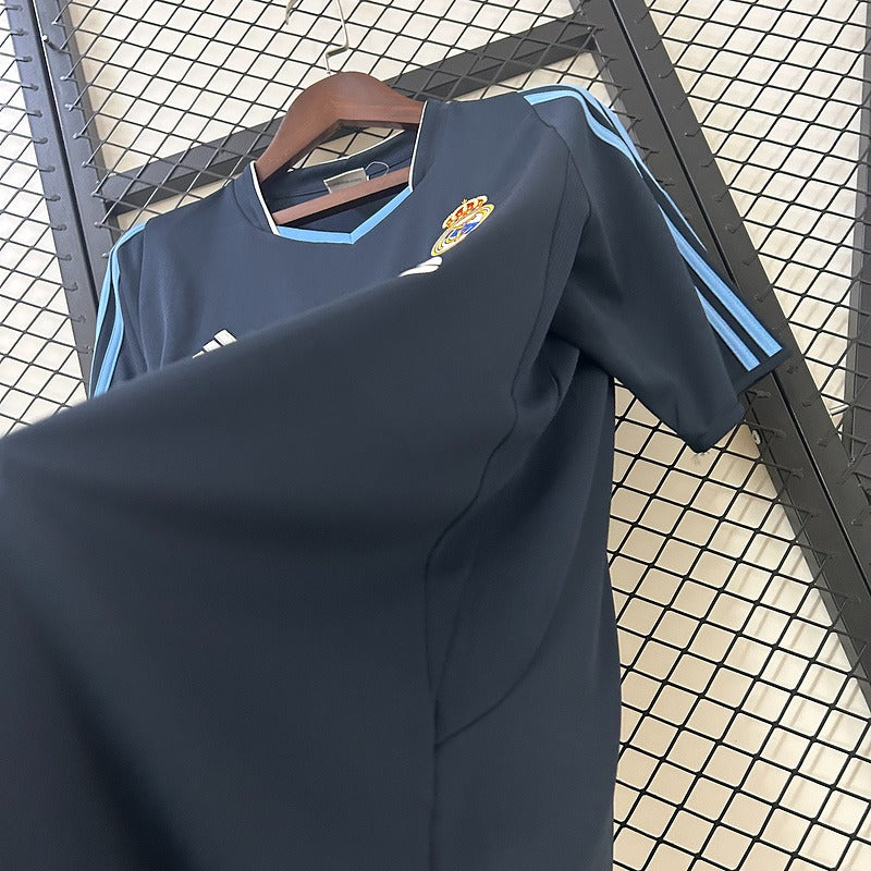 Real Madrid 2003/2004 Visitante - Versión Fan [Adulto]