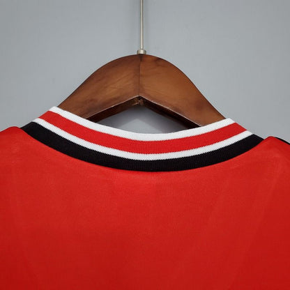 Manchester United 1985/1986 Home - Player Version [Adult]