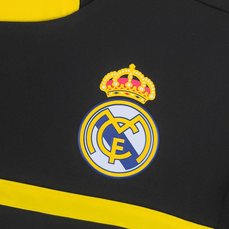 Real Madrid 2011/2012 Goalkeeper - Fan Version [Adult]
