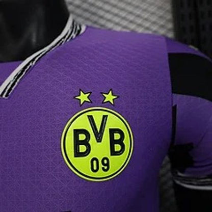 Borussia Dortmund 2025-2026 Goalkeeper Player