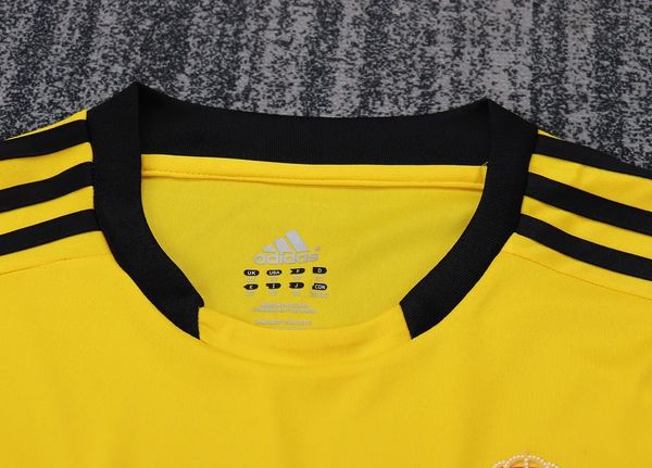 Real Madrid 2011/2012 Goalkeeper - Fan Version [Kids]