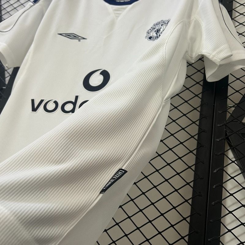 Manchester United 2000/2001 Away - Fan Version [Adult]