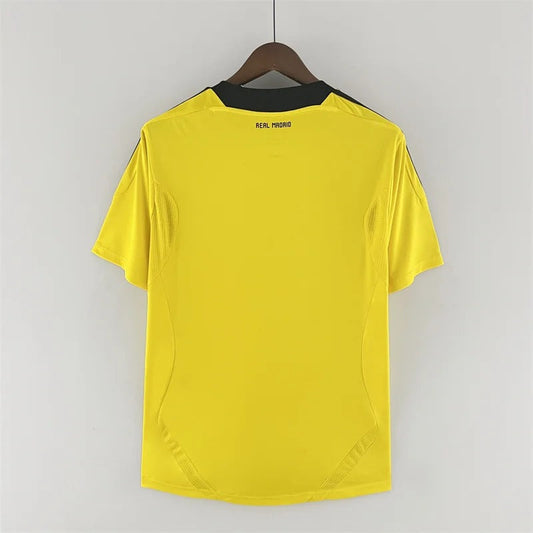 Real Madrid 2011/2012 Goalkeeper - Fan Version [Adult]