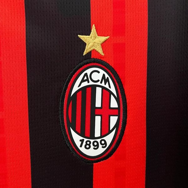 AC Milan 2024/2025 Local - Fan [Adulto]