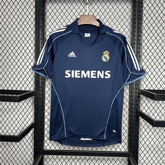 Real Madrid 2005/2006 Away - Fan Version [Adult]