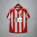 Retro Bayern München 2010-2011 Home Fan