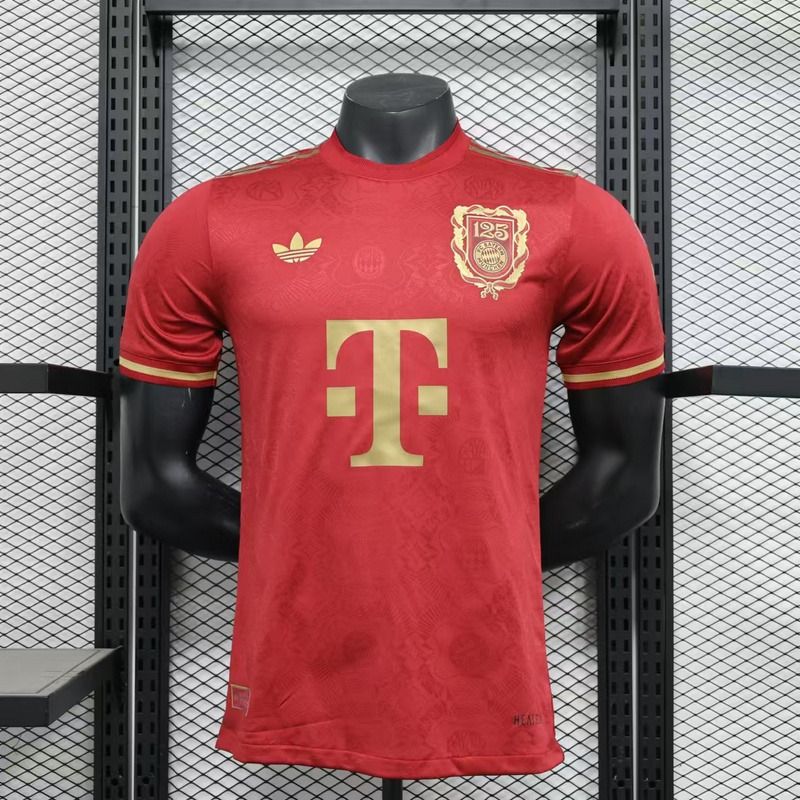 Bayern Múnich 2025-2026 Edición Especial 125 Aniversario Jugador Rojo