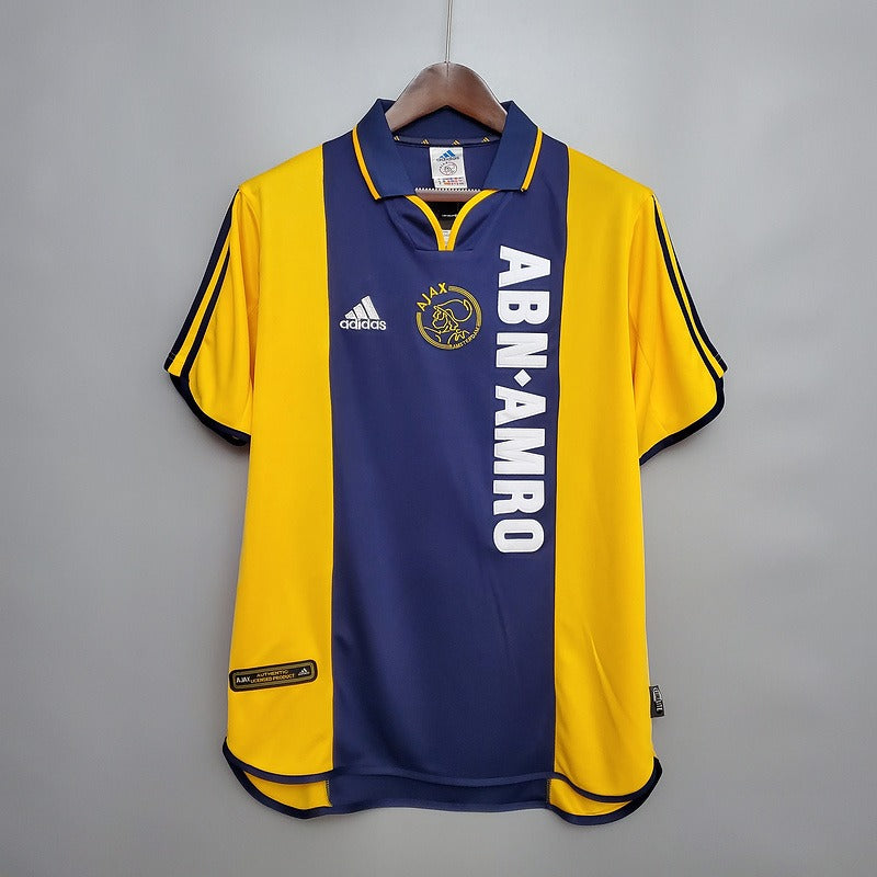 Retro AFC Ajax 2000-2001 Away Fan