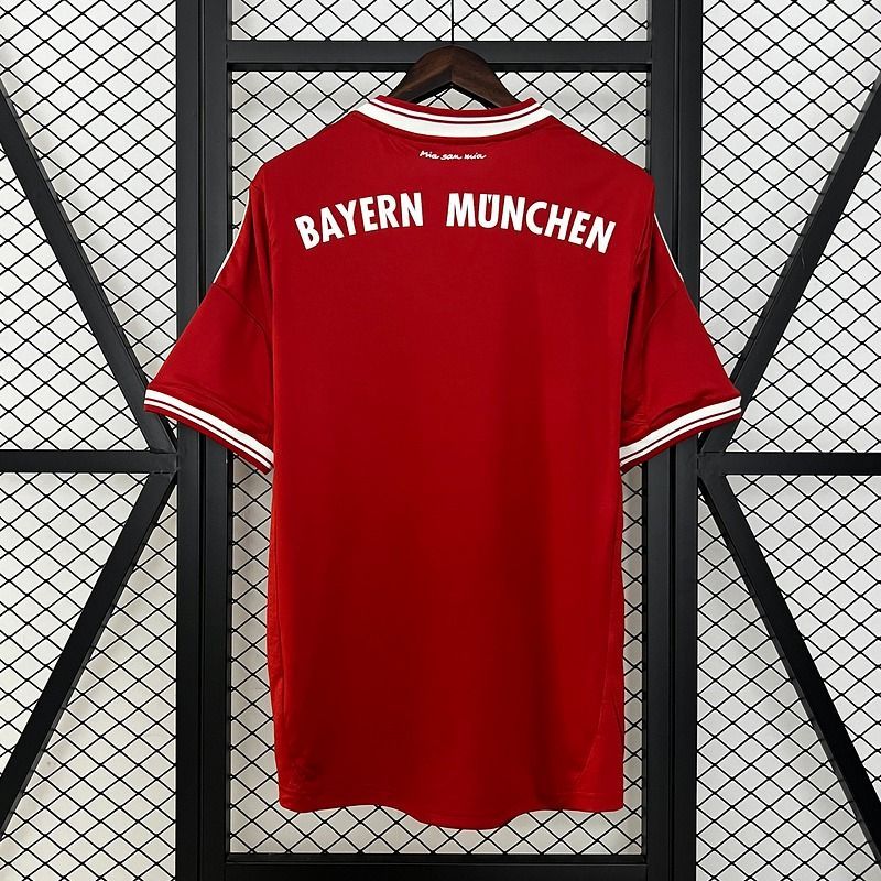 Retro Bayern München 2013-2014 Home Fan