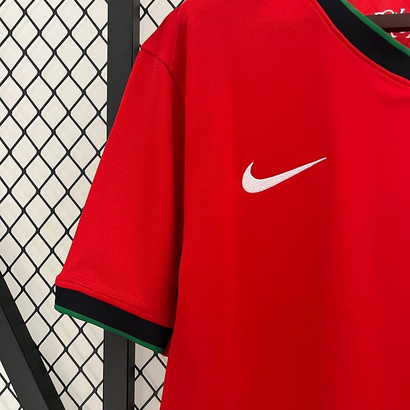 Portugal 2024 Equipación local para aficionados