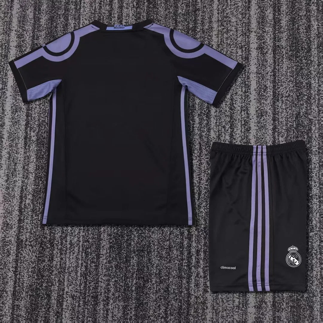 Real Madrid 2016/2017 Away Goalkeeper - Fan Version [Kids]
