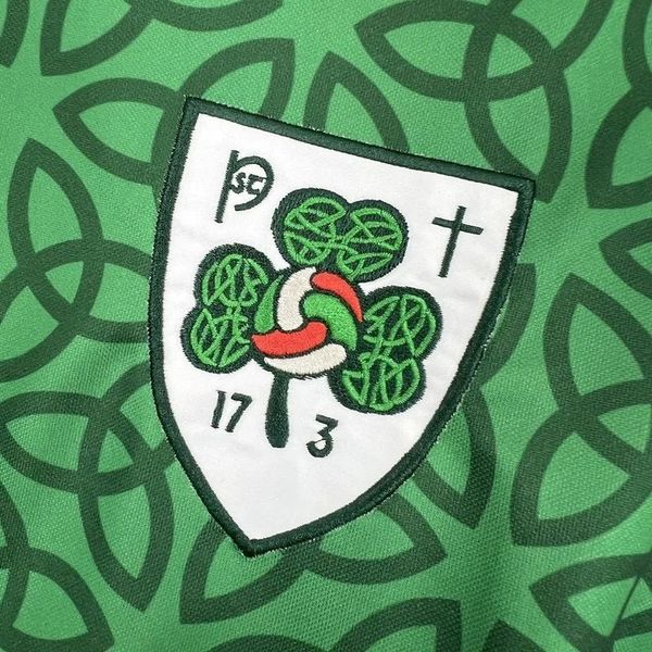 Ireland 2025-2026 Commemorative Edition Fan