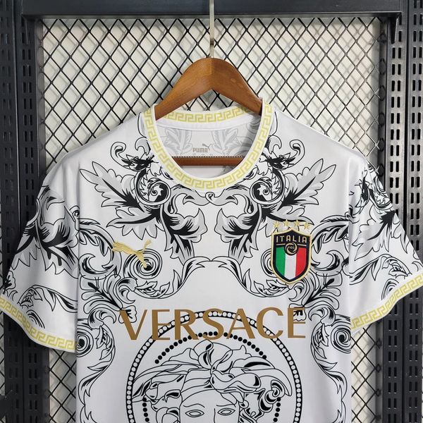 Italy 2023 Special Edition Fan