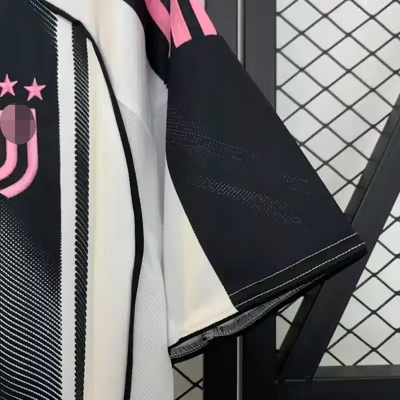 Juventus FC 2025/2026 Local - Versión Aficionado [Adulto]