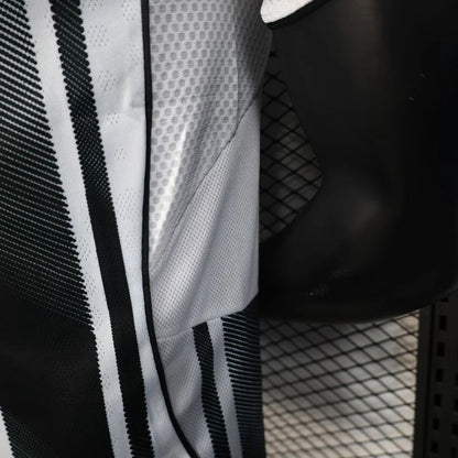 Juventus FC 2025/2026 Home - Player Version [Adult]