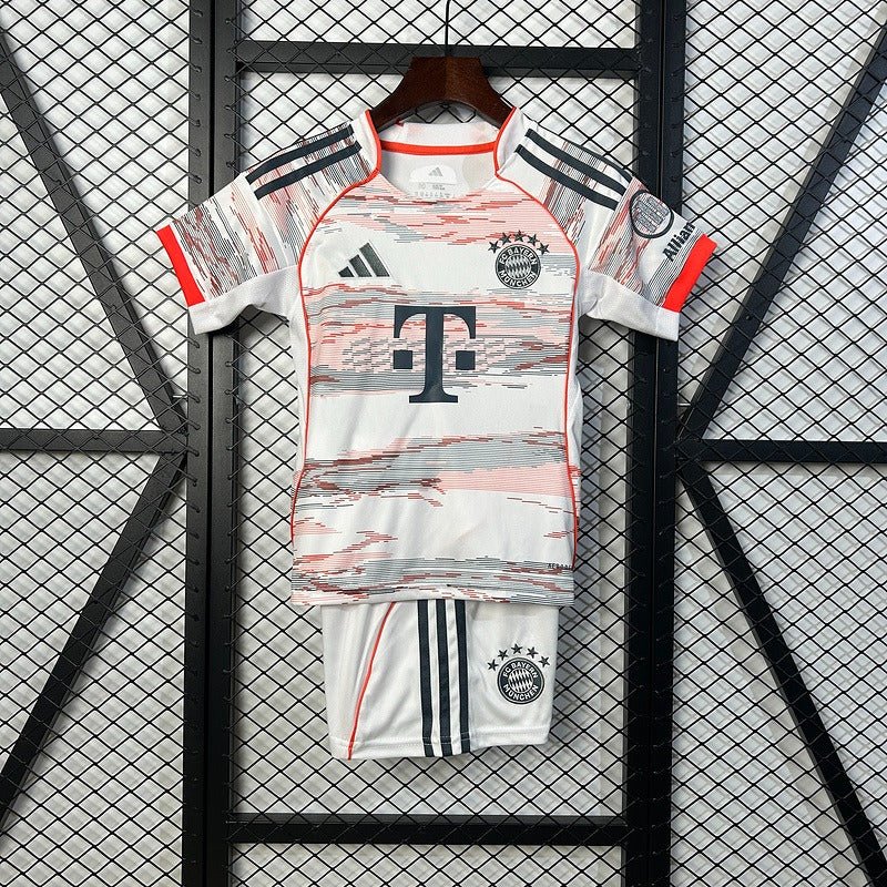 FC Bayern Munich 2025/2026 Away - Fan Version [Kids]