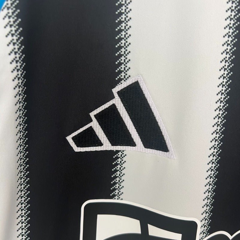 Newcastle United 2025/2026 Home - Fan Version [Adult]