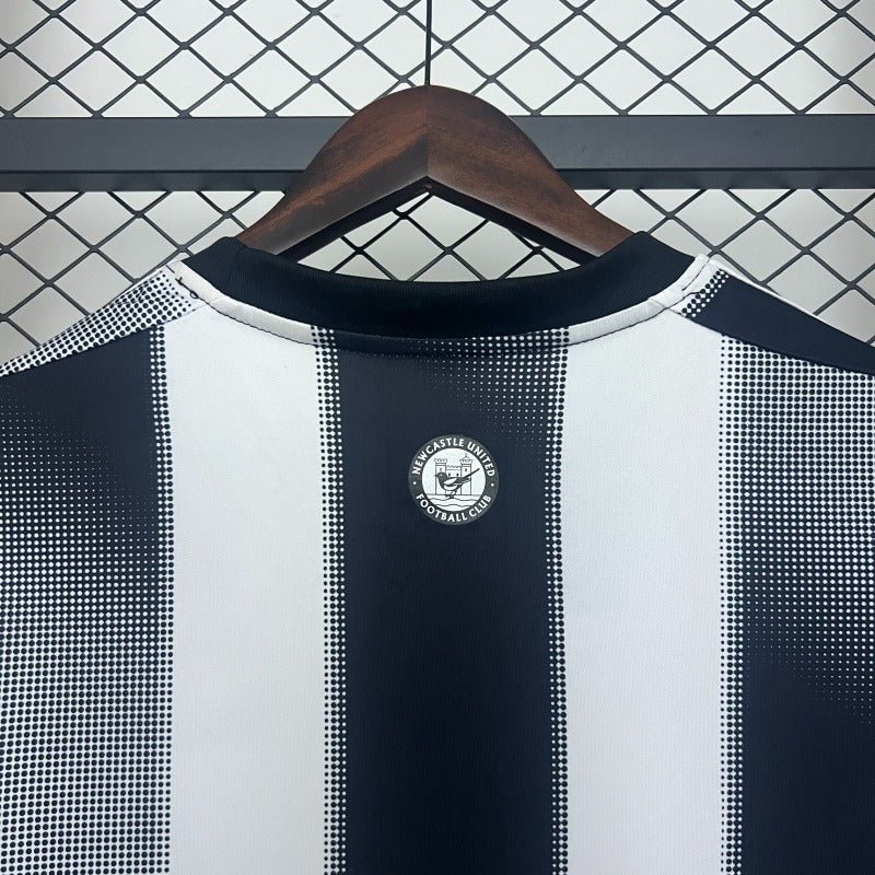 Newcastle United 2025/2026 Special Edition - Fan Version [Adult]
