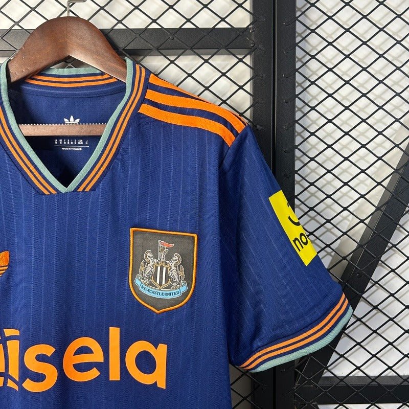 Newcastle United 2025/2026 Tercera - Versión Fan [Adulto]