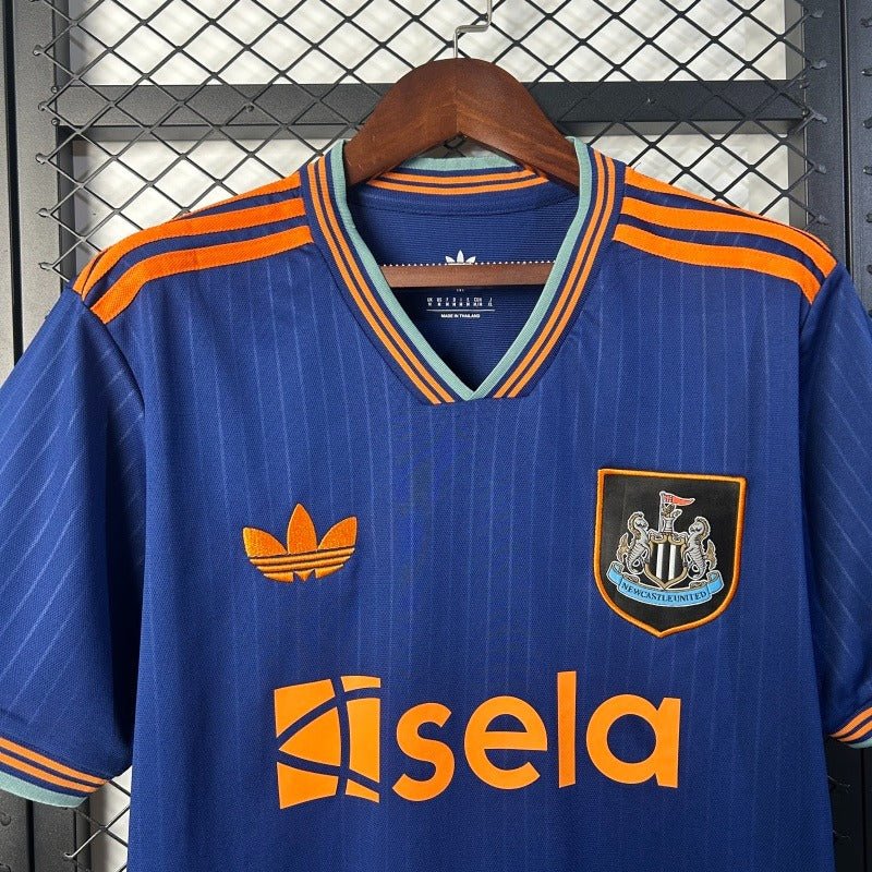 Newcastle United 2025/2026 Tercera - Versión Fan [Adulto]