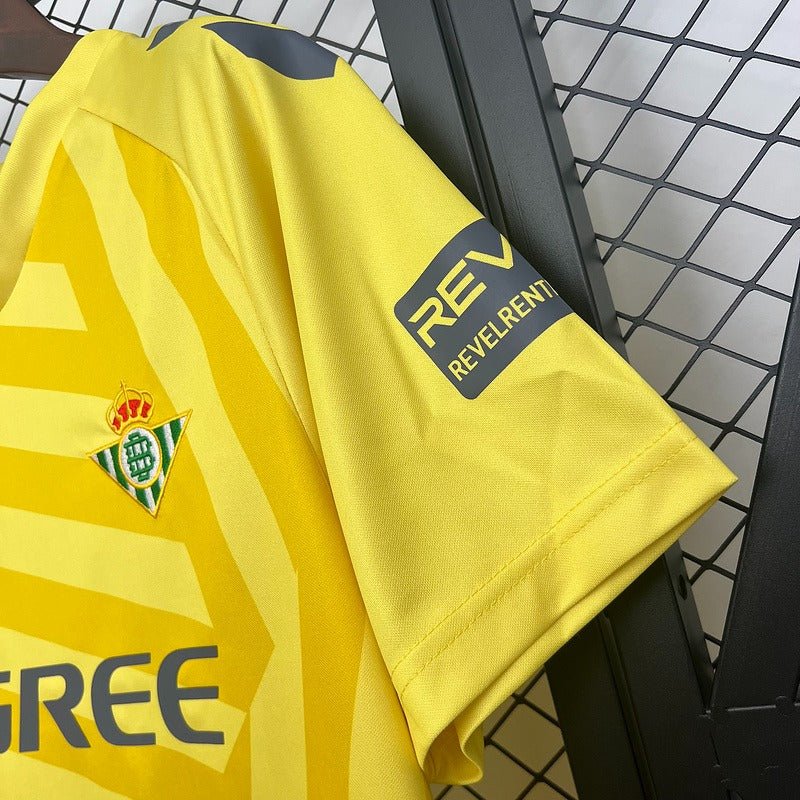 Real Betis 2025/2026 Goalkeeper - Fan Version [Adult]