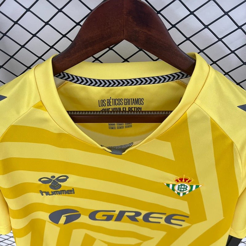 Real Betis 2025/2026 Goalkeeper - Fan Version [Adult]