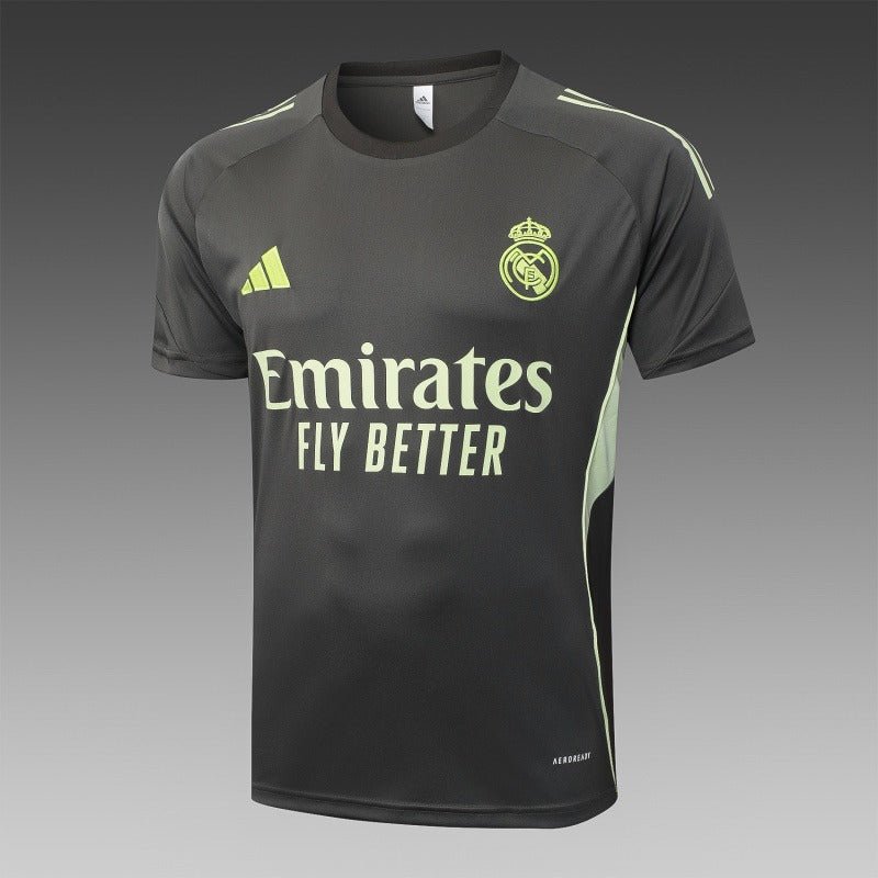 Conjunto de entrenamiento de manga corta edición especial Real Madrid 2025/2026 - Versión aficionado [Adulto]