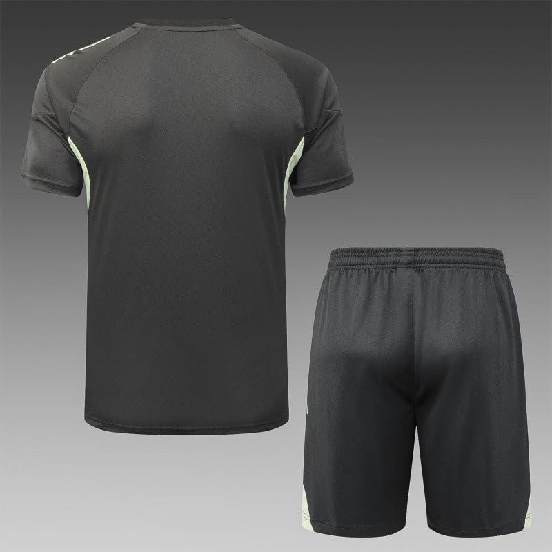 Conjunto de entrenamiento de manga corta edición especial Real Madrid 2025/2026 - Versión aficionado [Adulto]