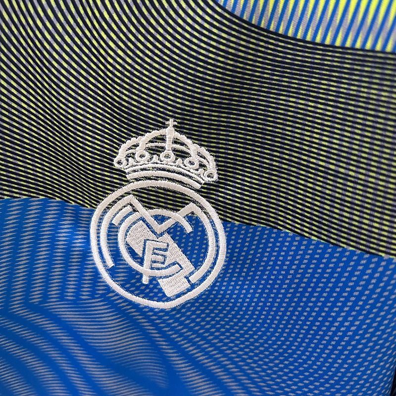 Real Madrid 2025/2026 Training Shirt - Fan Version [Adult]