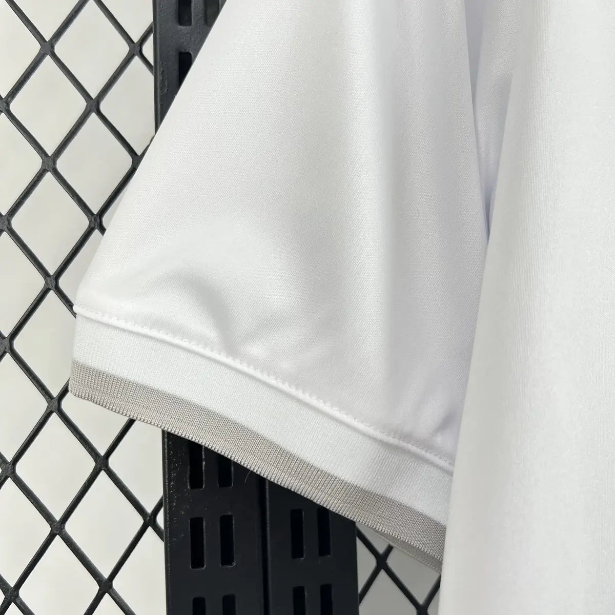 Real Madrid 2026-2027 125th Anniversary Fan Jersey #2 - View 4