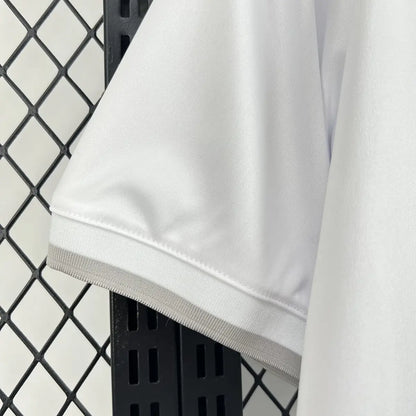 Real Madrid 2026-2027 125th Anniversary Fan Jersey #2 - View 4