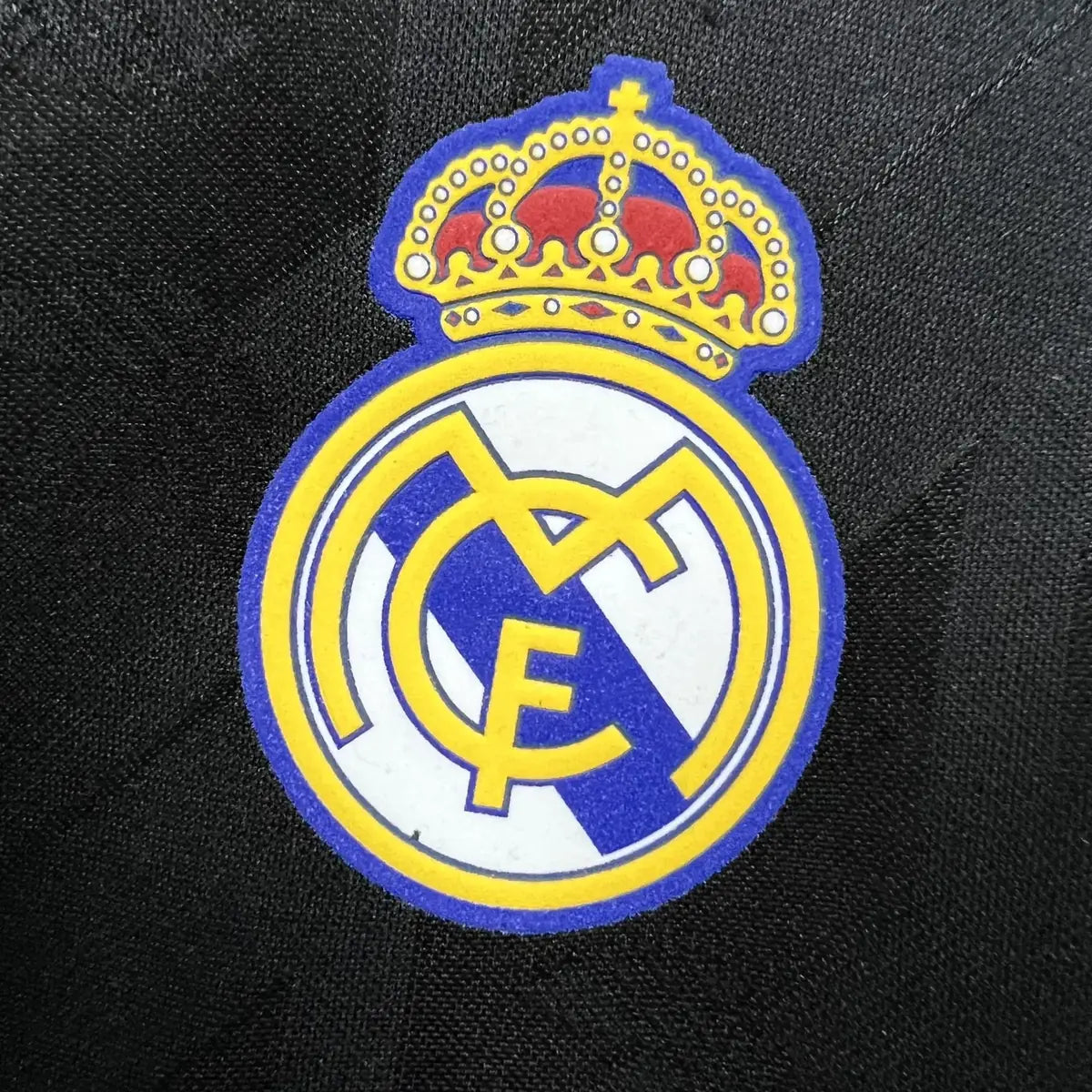Real Madrid 2026-2027 Casual Fan Jersey #2 - View 6