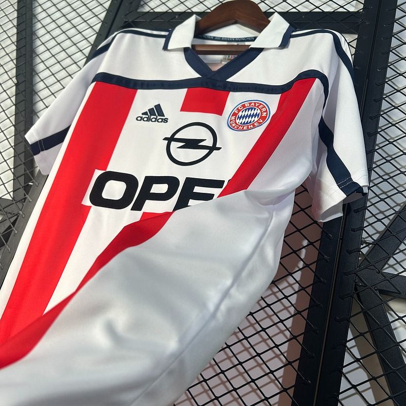 FC Bayern München Retro 2000/2002 Visitante - Versión Aficionado [Adulto]